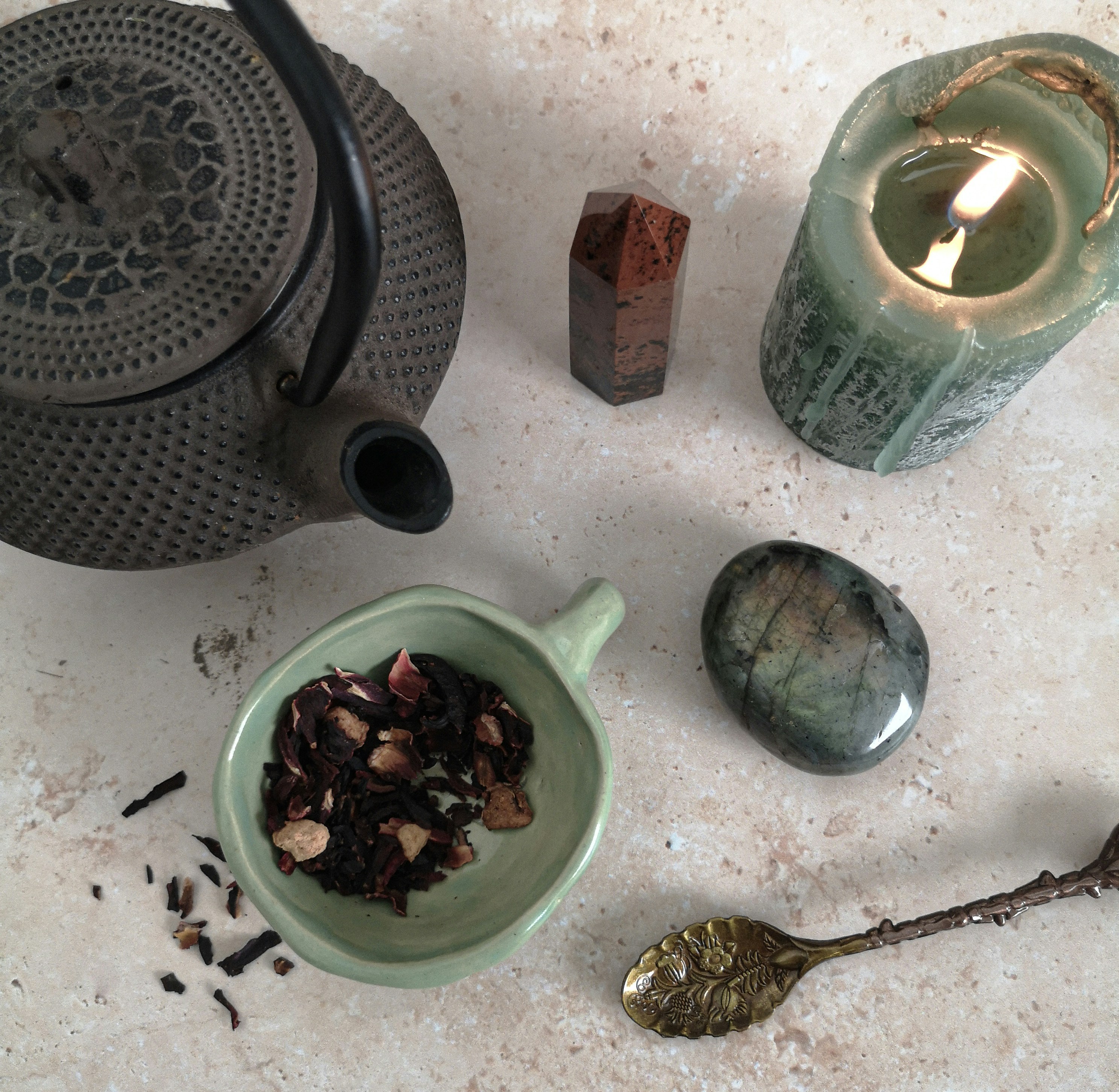 Tea ceremony for mindful connection